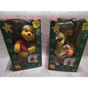 VTG Animated Winnie the‎ Pooh Tigger Christmas Ornament Santa's Best EZ Light
